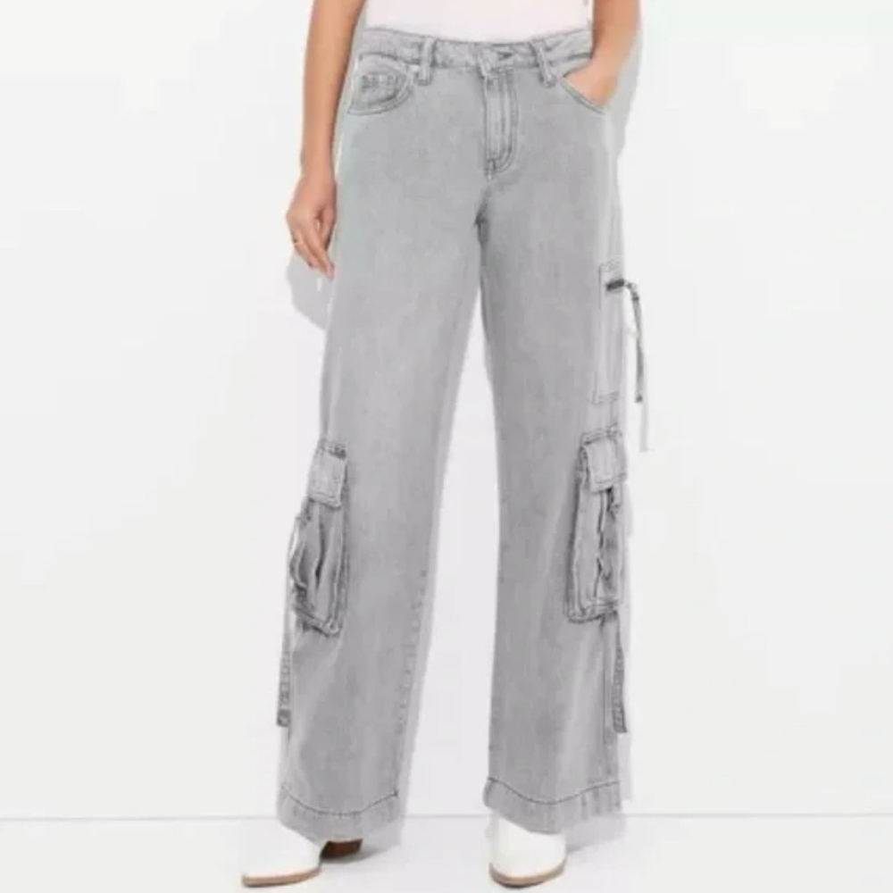 Women's Gray Cargo Jeans Mide Rise